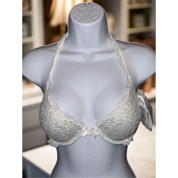 Victoria’s Secret White Dream Angles Embroidery Plunge Bra Size 36B - Picture 1 of 6